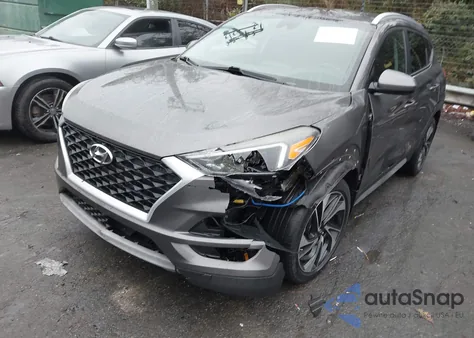 2020 Hyundai Tucson Sport z USA, uszkodzony, nr VIN KM8J3CAL9LU165382